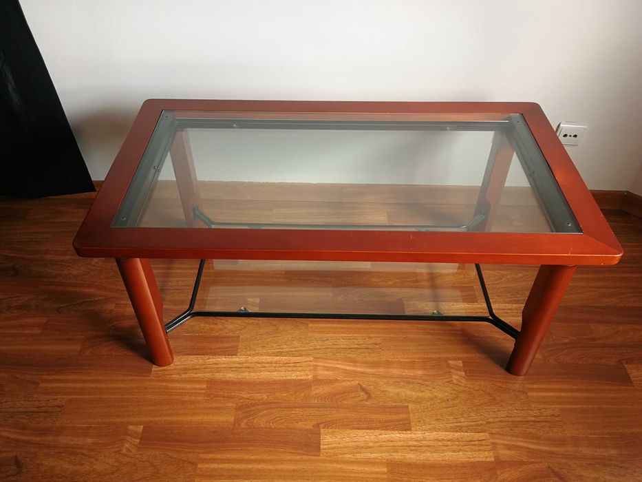 Mesa de centro rectangular