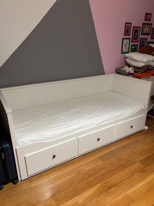 Cama Ikea Hemnes64584899707907120