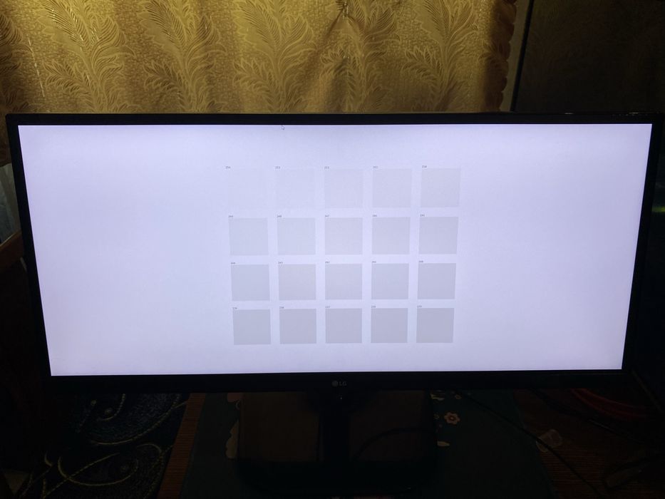 Монітор LG UltraWide UM58 25UM58-P