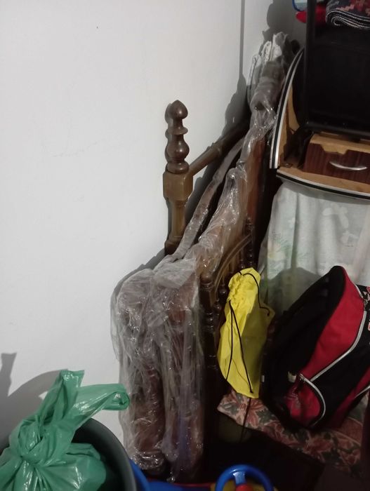 Household items sell