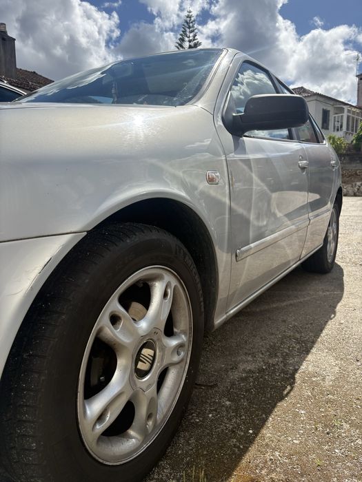 Seat tolledo em bom estado
