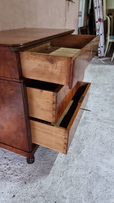 Komoda Biedermeier