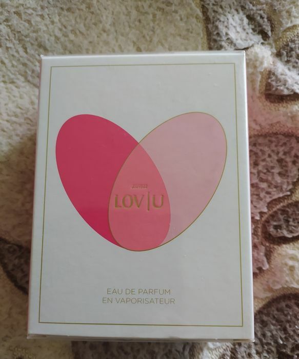 Подарунок ароматна малина парфумна вода Avon Lov аромат ейвон