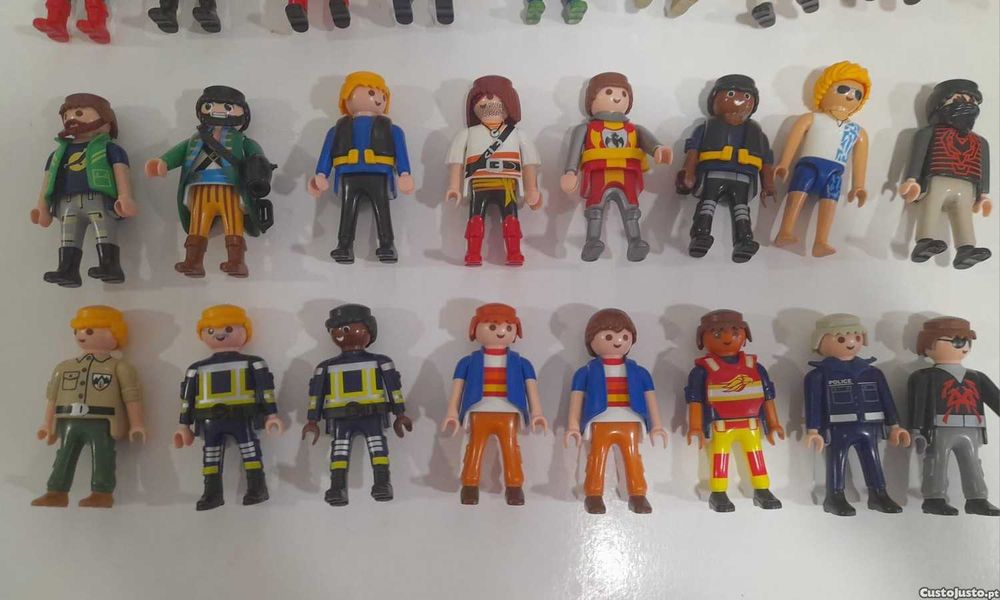 Conjunto de mais de 150 peças Playmobil
