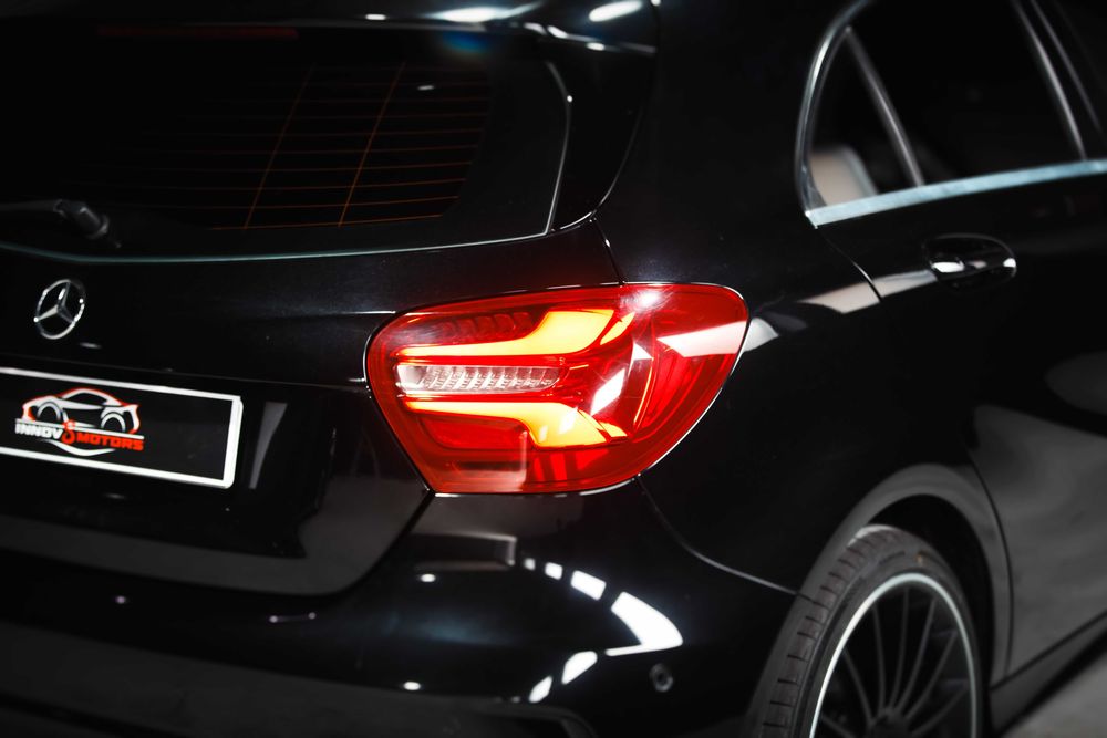 Mercedes-Benz A 180 d 7G-DCT AMG Line