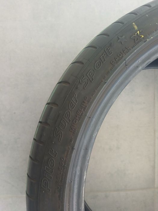 2 pneus 255 35 r19 Michelin