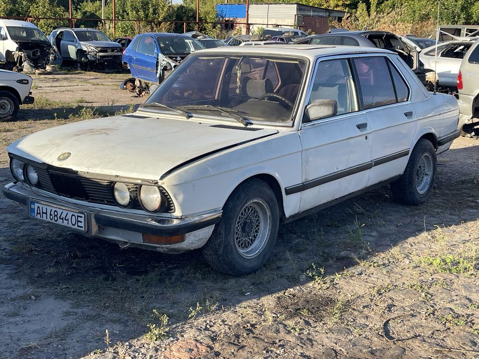 Разбора BMW E28 розборка бмв 5 е28 шрот беха бумер