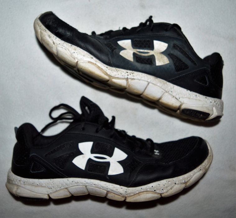 UNDER ARMOUR buty sport 46