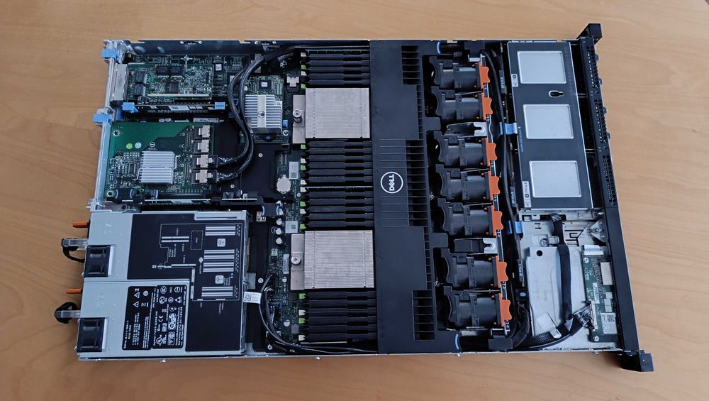 Dell PowerEdge R620 - serwer 1U, Service Tag: GSHFB5J