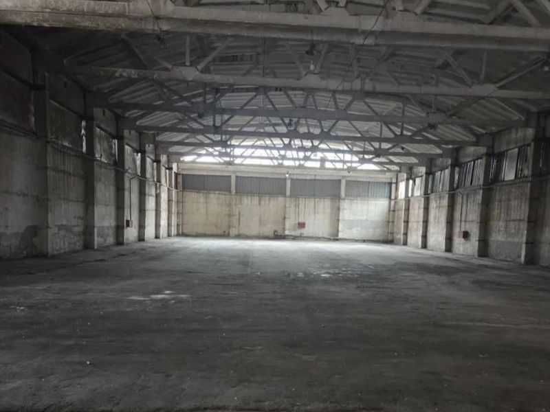 Сдам складское помещение 1500 кв.м. Киевская трасса.