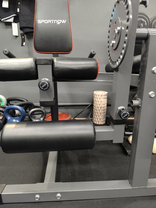 Máquina leg extension / leg curl - Extensão e Flexão de Pernas