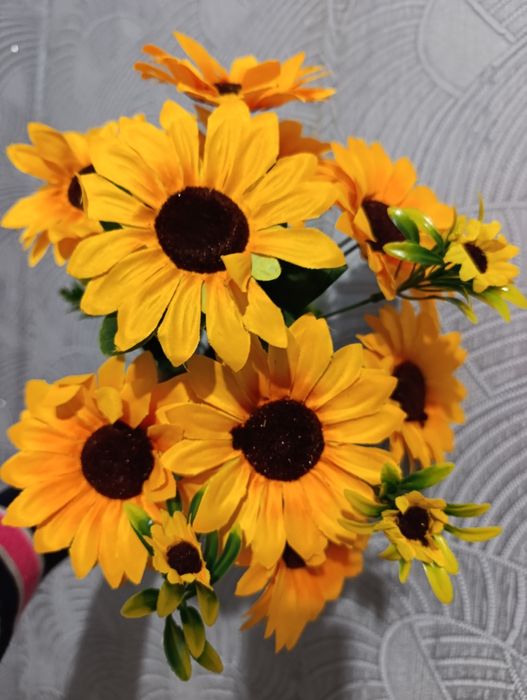 Штучні квіти соняшника