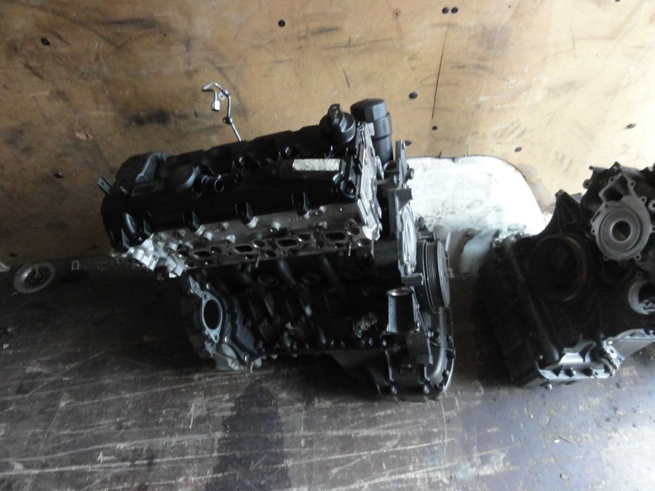 Silnik Słupek Mercedes Sprinter 09-17r 2.2 cdi OM 651