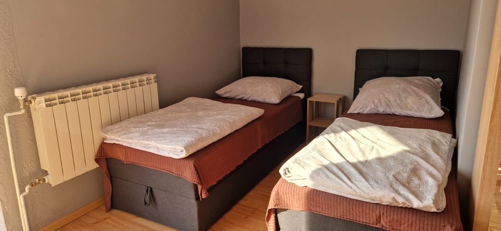 Pokoje/kwatery pracownicze, dla firm/dla pracowników.