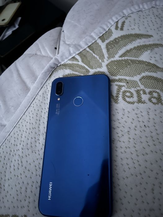 Telefon Huawei P20 Lite