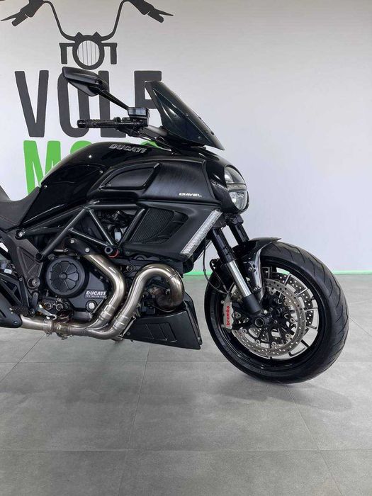Мотоцикл Ducati diavel 1200