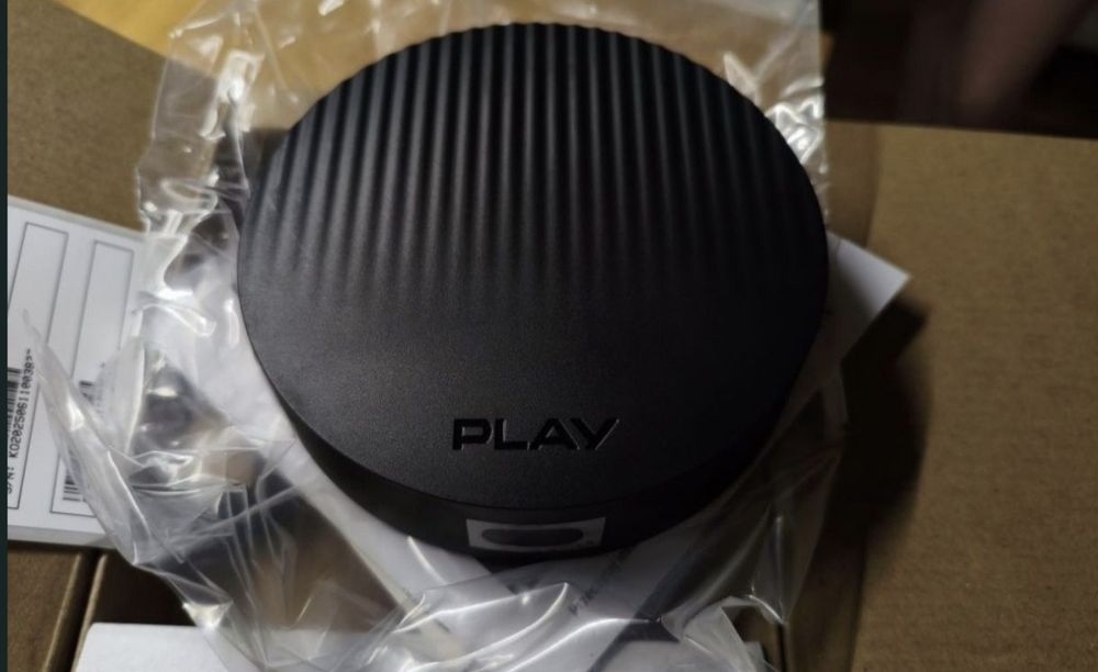 Play Box Tv Android TV 4K - Sprzedam