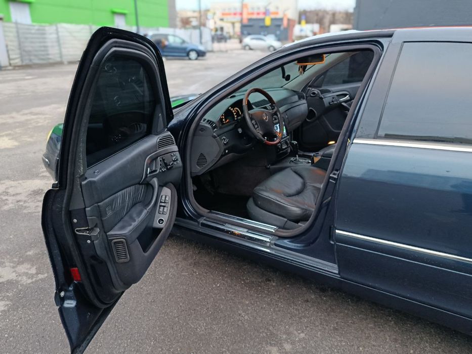 Mercedes S350 W220