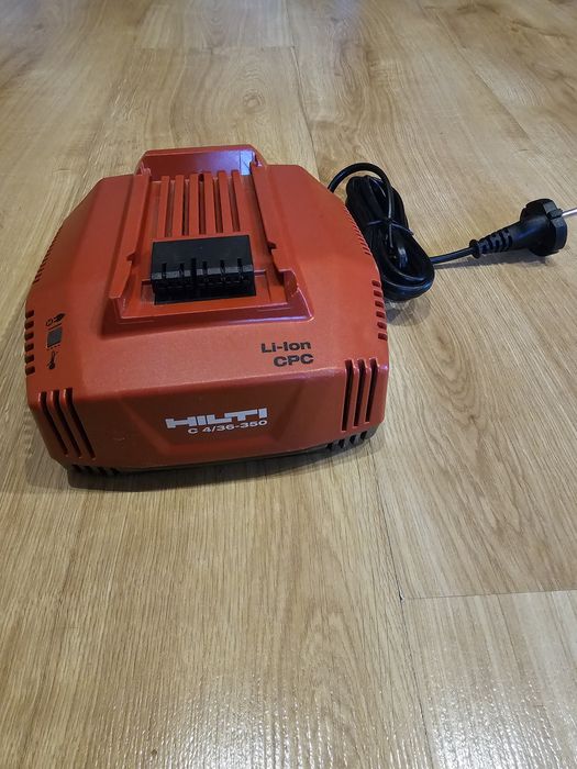 Hilti Szybka ładowarka/ prostownik C4/36-350