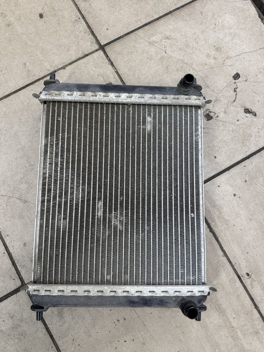 Bmw g05 g06 g07 радіатор