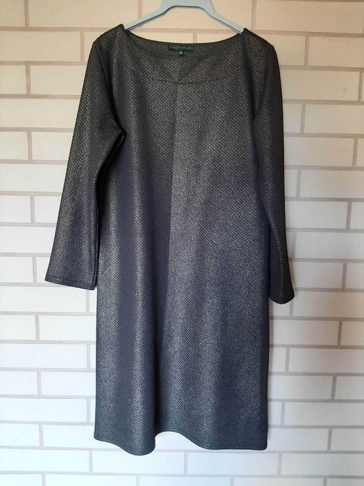 Sukienka czarna z rękawem 3/4 - rozmiar 40/42
