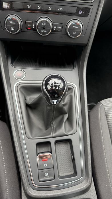 seat leon st 1.6 tdi style GPS câmara S/S 115 cv