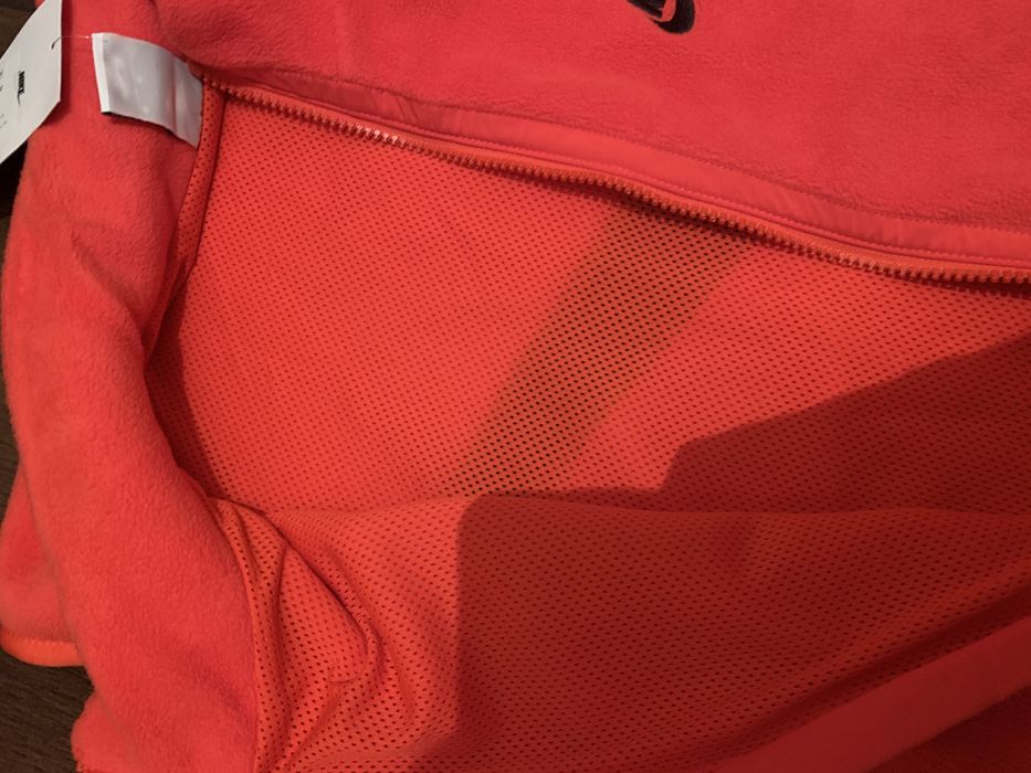 Жилетка Nike флісова