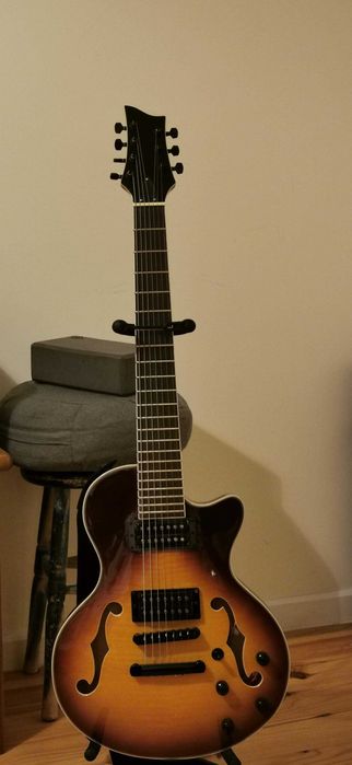 Vendo guitarra elétrica 7 cordas Thinline