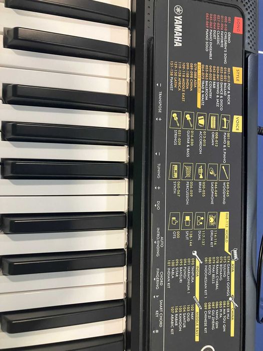 Orgão Yamaha PSR-F52 Preto