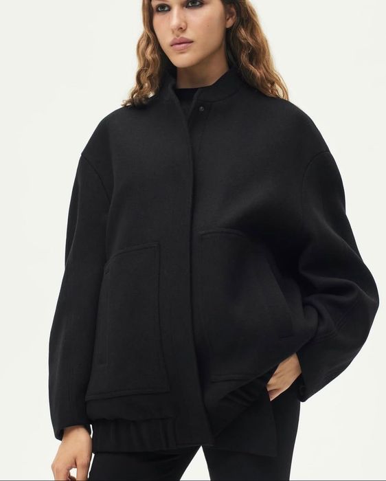 Бомбер оверсайз Zara, розмір S