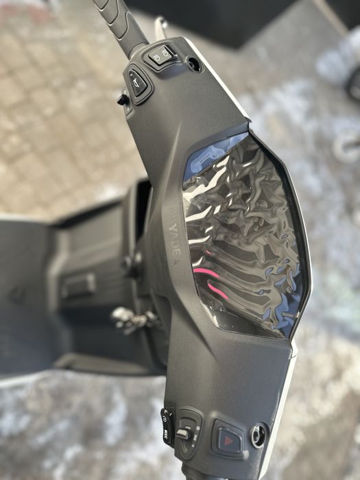 Електроскутер Yadea GT25