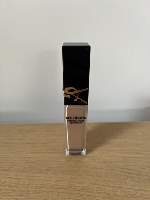 YSL korektor Concealer All Hours odcień  MC2
