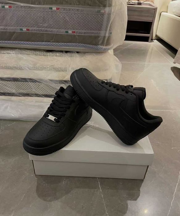 Nike_Air_Force_1_Czarny 43