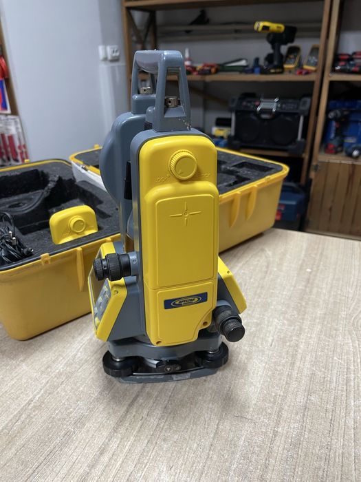 Spectra Precision DET-2 / Електронний теодоліт Спектра (Trimble)