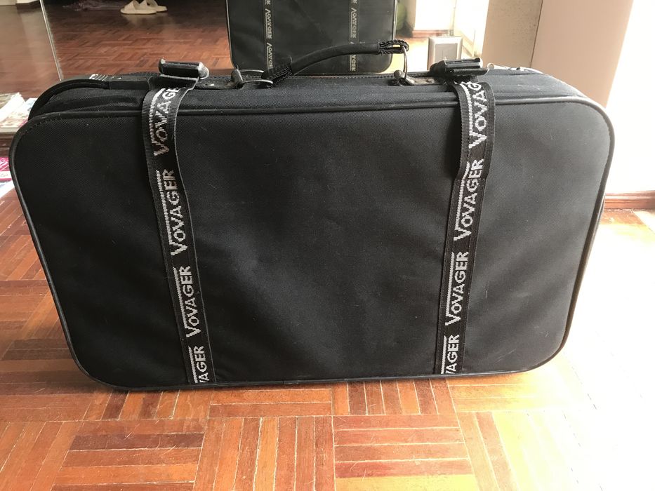 Mala de viagem preta vintage Voyager 65x38