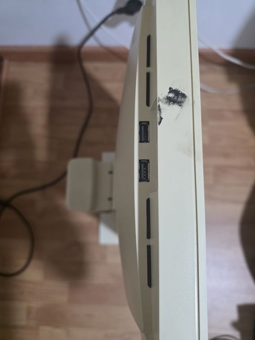 Monitor para computador da Fujitsu 27 polegadas