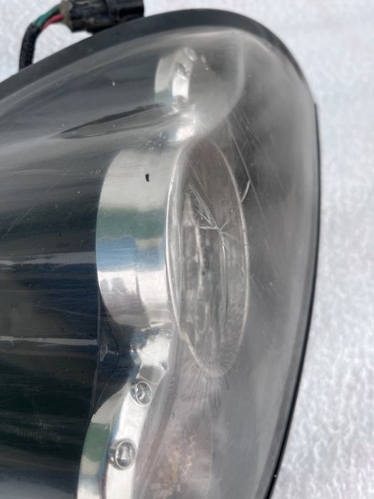 Лівий задній ліхтар Mitsubishi L200 (2006-2015)