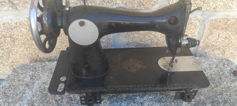 Cabeça de máquina de costura