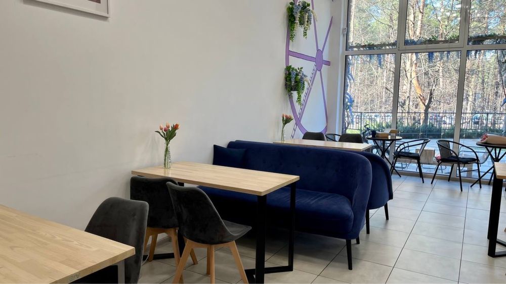 Меблі для кафе / кавʼярні