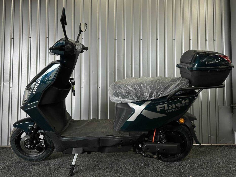 Новий електроскутер Corso FlashX 1200W