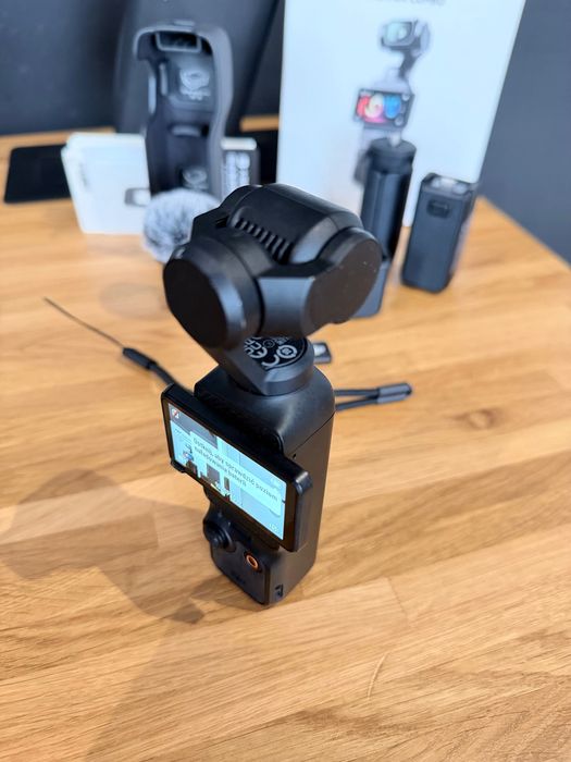 DJI Osmo Pocket 3 Creator Combo