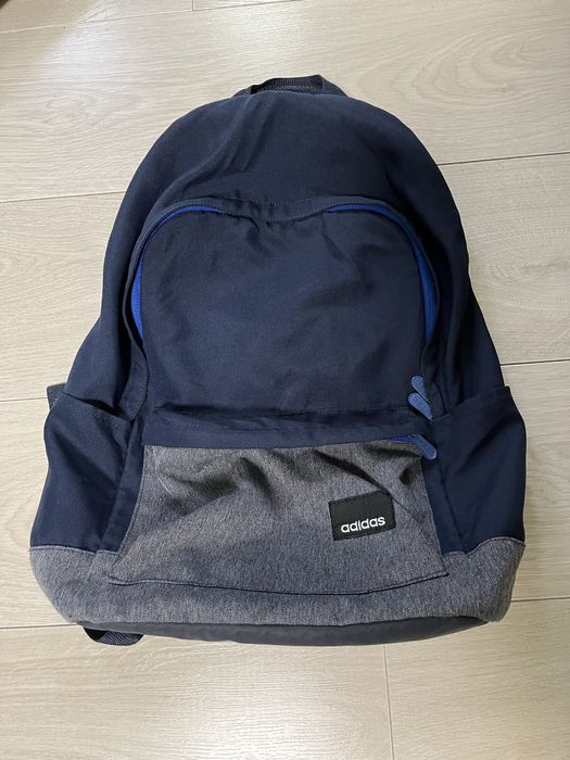 Продам рюкзак adidas