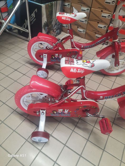 Bicicleta de crianca roda 12 nova