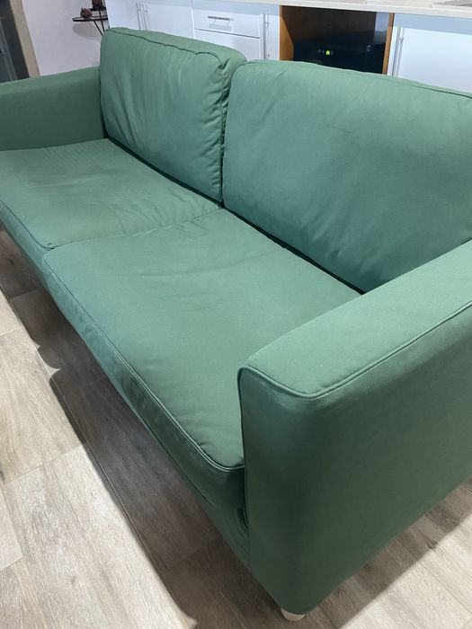 Sofá usado em excelente estado 200 x 80 cm