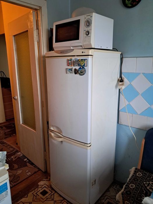 Продається 2-х кімнатна квартира