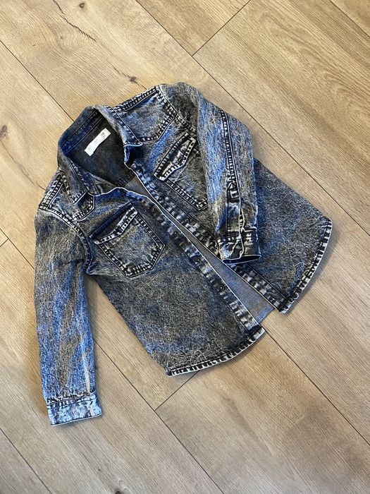 Джинсова рубашка на 5-6 років для хлопчика