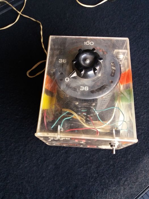 ЛАТР Лабораторный автотрансфрматор.