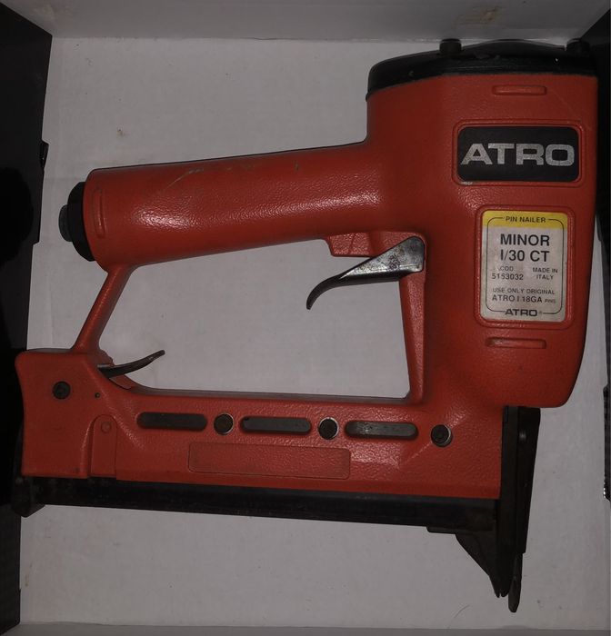 ATRO MINOR I/30 CT maquina de pregar pneumatica