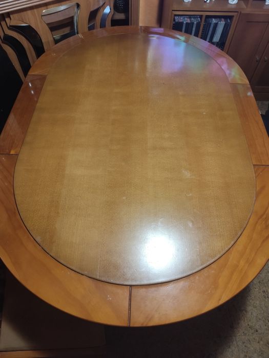Mesa de jantar para despachar