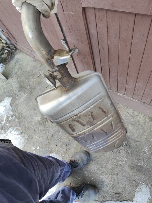 Tłumik końcowy aktywny (klapa/przepustnica) MB CLA200